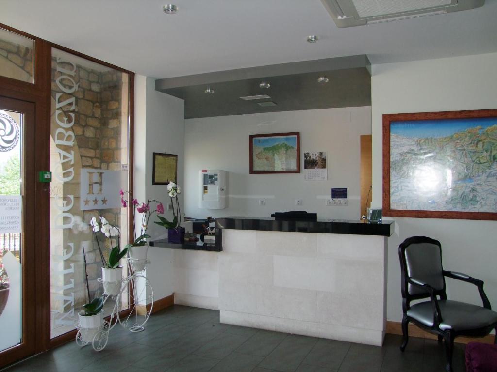 Hotel Valle De Cabezon Cabezón de la Sal Extérieur photo